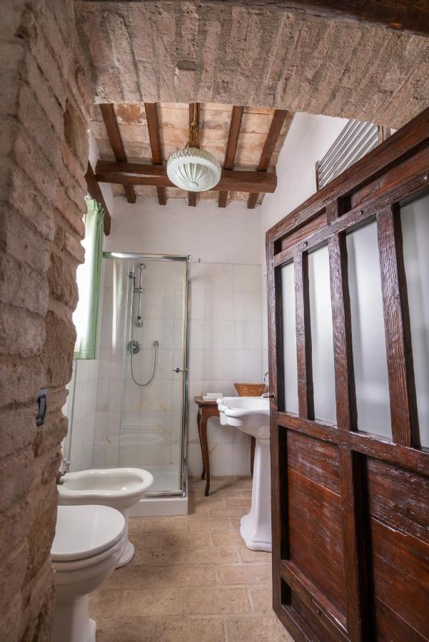 Azzurro Di Vallepietra Camporotondo di Fiastrone Luaran gambar