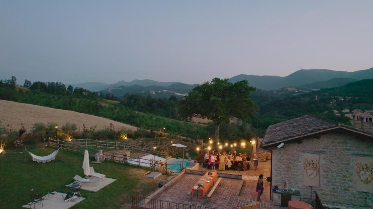 Azzurro Di Vallepietra Camporotondo di Fiastrone Luaran gambar